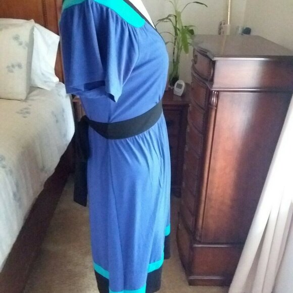 ELLE Color Block Belted Boho Empire Waist A-line Dress, size M - Picture 6 of 9